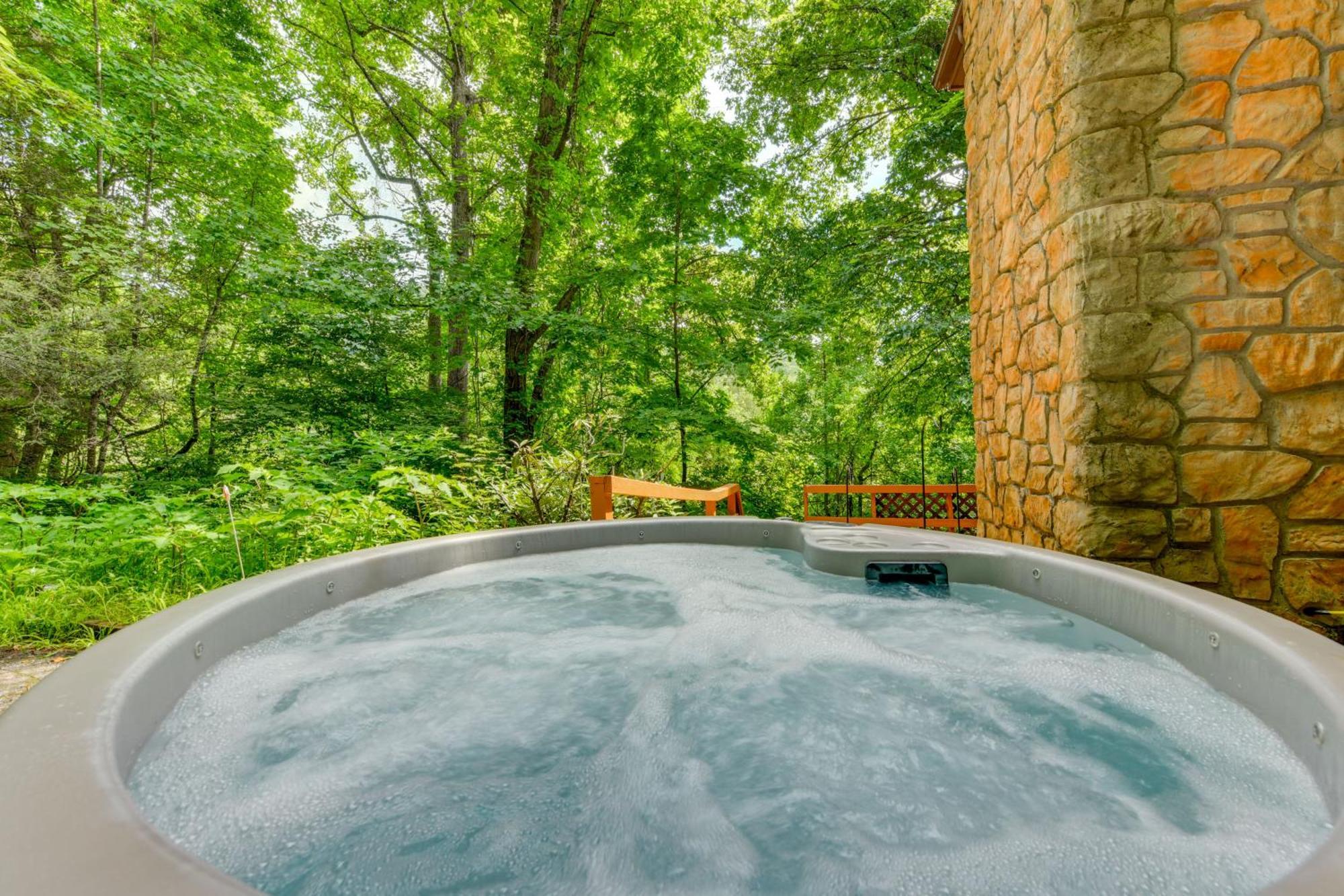 Maggie Valley Townhome In Smoky Mountain Foothills Exterior photo