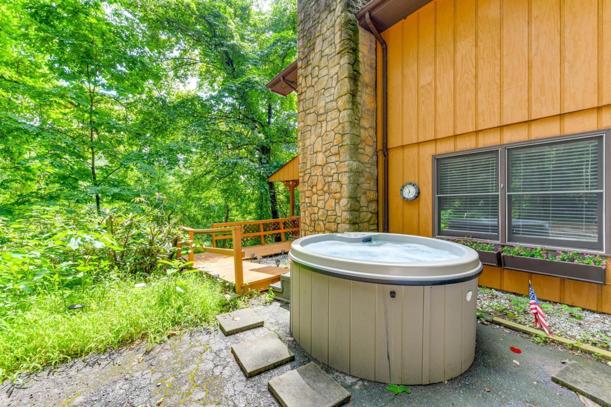 Maggie Valley Townhome In Smoky Mountain Foothills Exterior photo